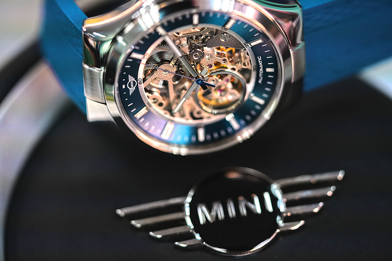 MINI AUTOMATIC WATCH